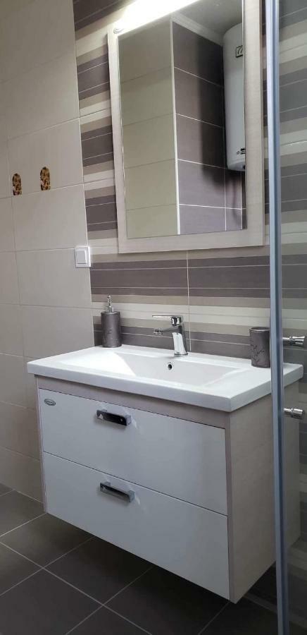 2bd In Montenegro Appartement